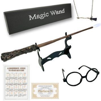 Гаррі Поттера Premium 2: чарівна паличка на підставці з кулоном і оправою - Harry Potter HPW2904 фото